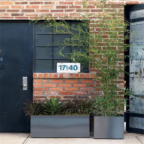 Sleek Metal Garden Products for Trendy Flower Displays 