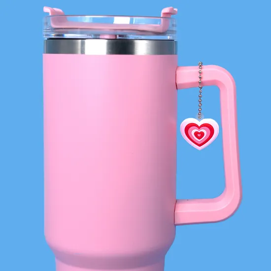 2025 New Products Custom Cute Animals Cup Chain Charm Cats Mug Chain Accessory Frogs Hanging Puppy Pets Tumbler Cup Accessories 